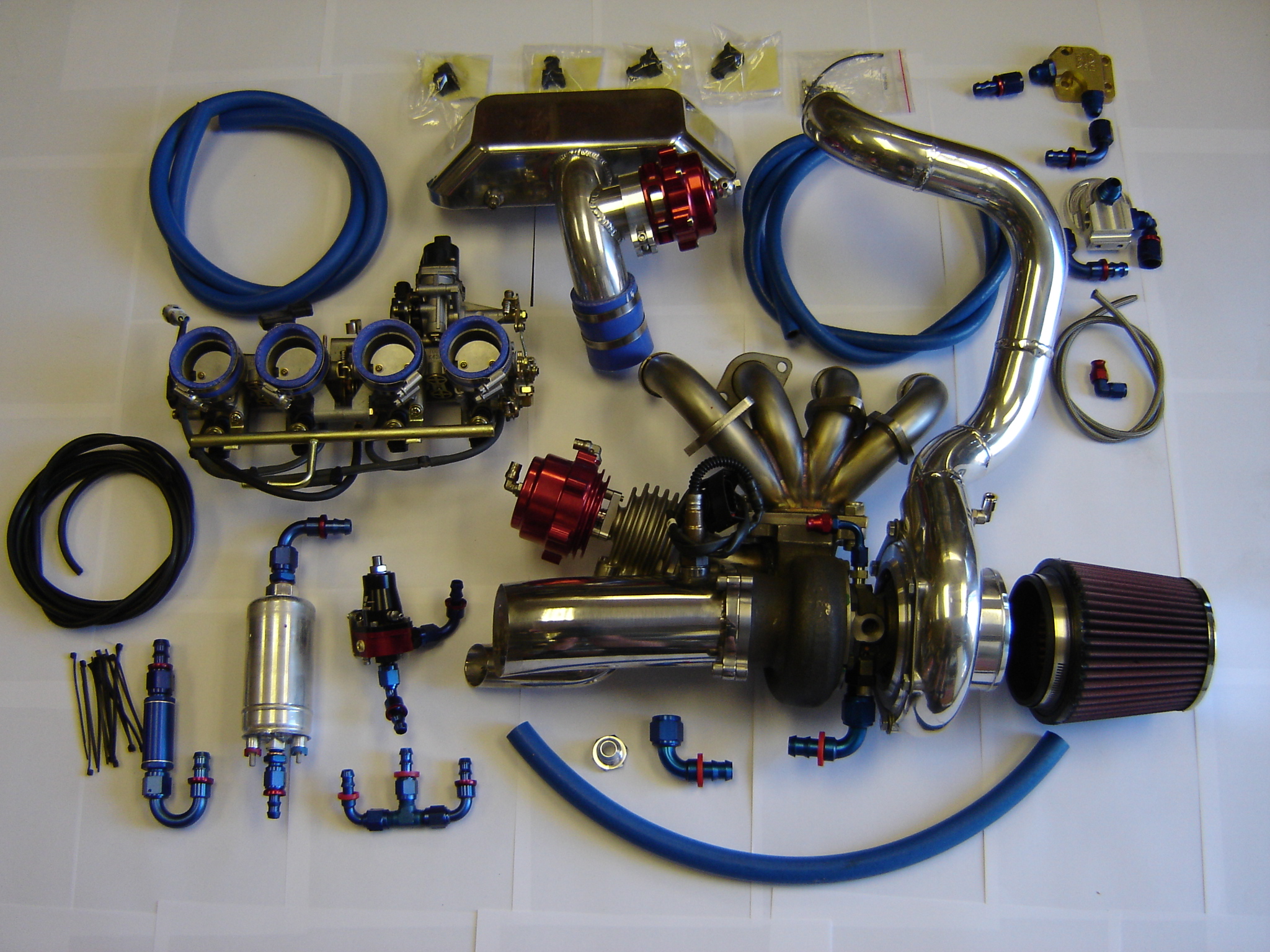 Турбо 9 купить. Мопед Альфа Turbo Kit. Turbo Kit Kawasaki zx9r. HKS Turbo Kit f22b. Турбо кит на мотоцикл.